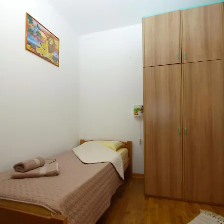 Dino 2067 Appartement *