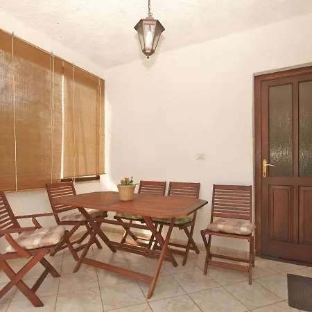Dino 2067 Appartement Šišan